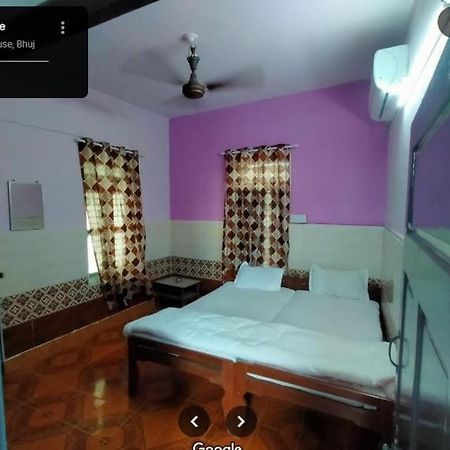 City Guest House Bhuj Luaran gambar